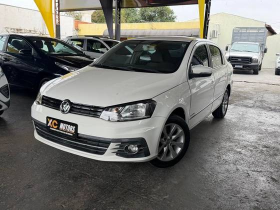 VOLKSWAGEN VOYAGE 1.6 MSI TOTALFLEX HIGHLINE 4P MANUAL VOLKSWAGEN VOYAGE 1.6 MSI TOTALFLEX HIGHLINE 4P MANUAL
